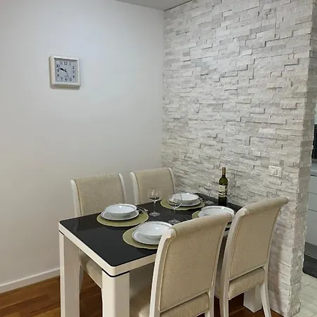 Ambasador Apartmán *