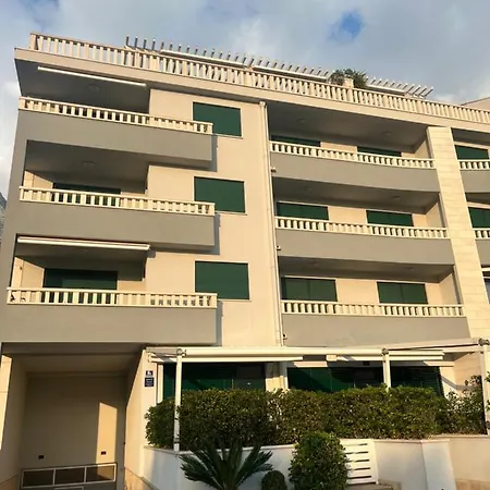 Ambasador Apartmán Makarská